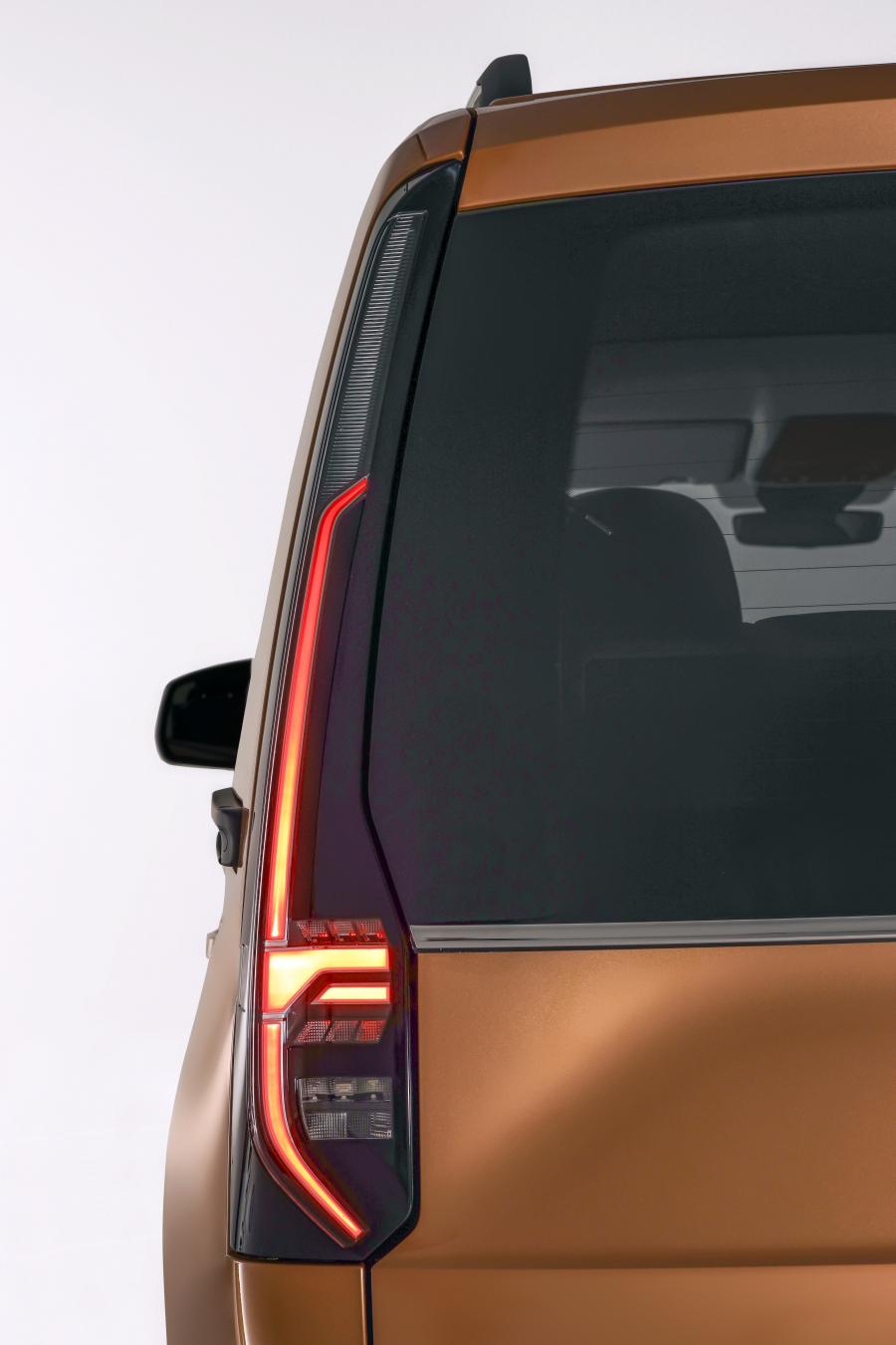 Детали экстерьера Volkswagen Caddy Life 2020 года  (WW) (фото 23 из 31)